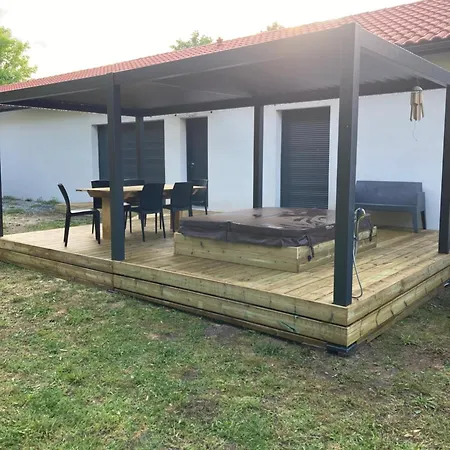 Au Coeur Des Landes Villa